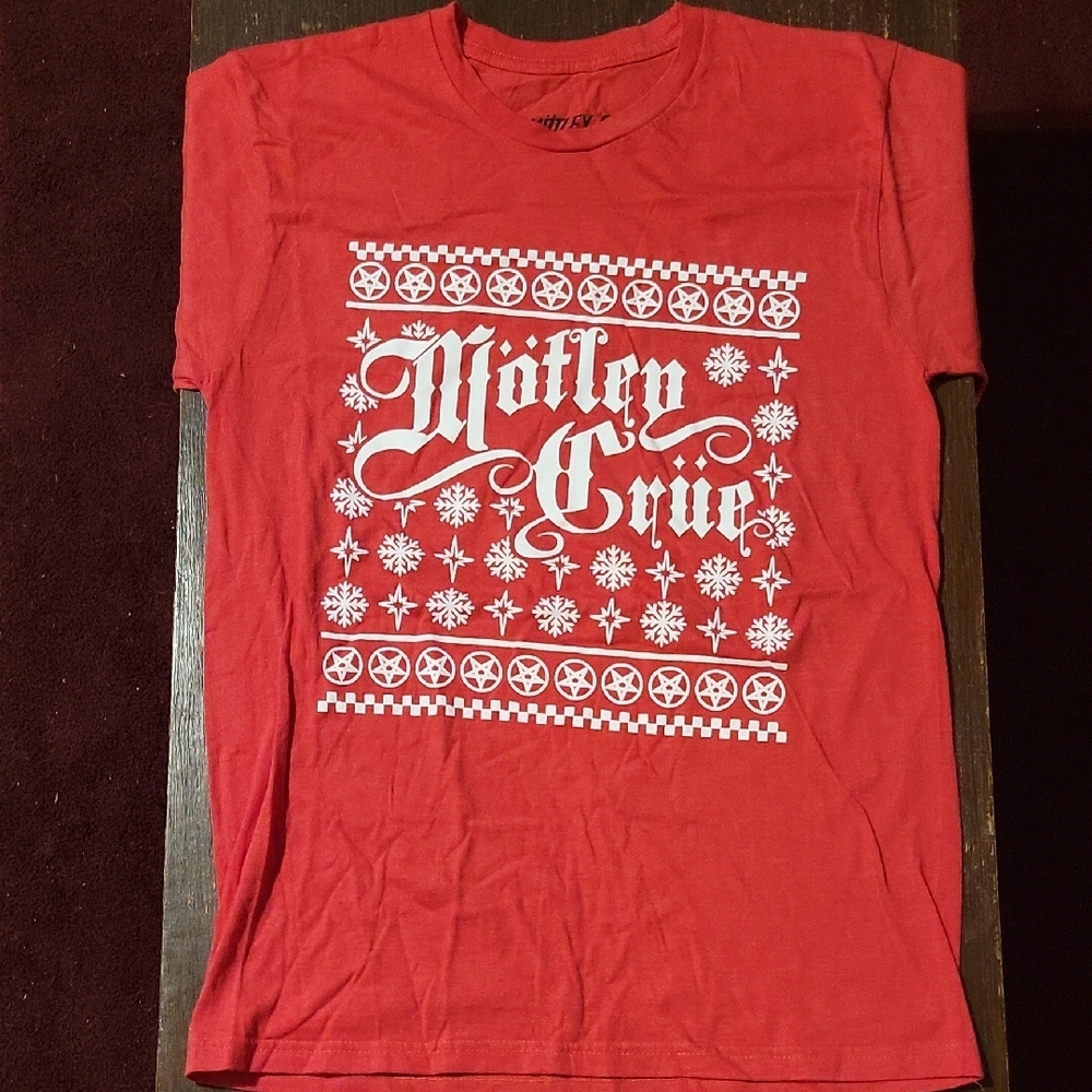 Mötley Crüe Christmas T-Shirt Medium 2021